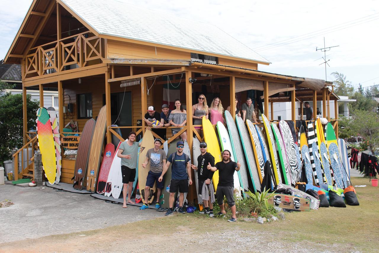 מלון אונה Tropical Surf House Okinawa מראה חיצוני תמונה